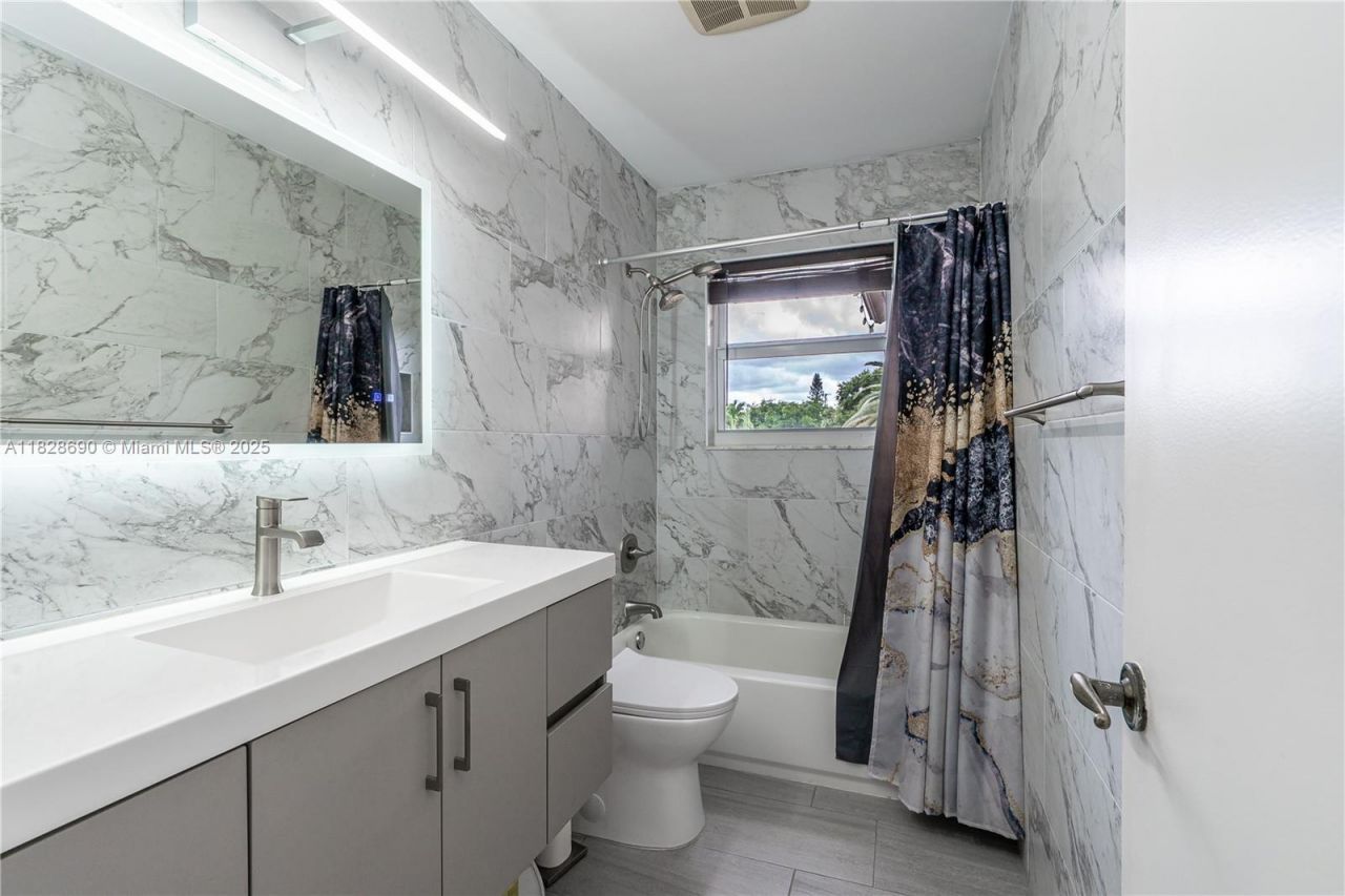 5452 SW 88th Ter, Cooper City, FL 33328 Photo