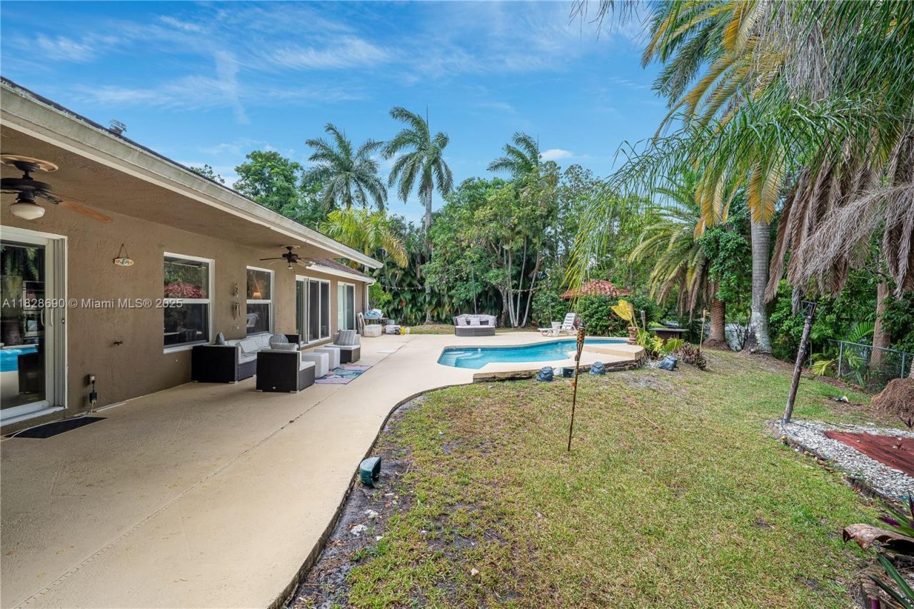 5452 SW 88th Ter, Cooper City, FL 33328 Photo