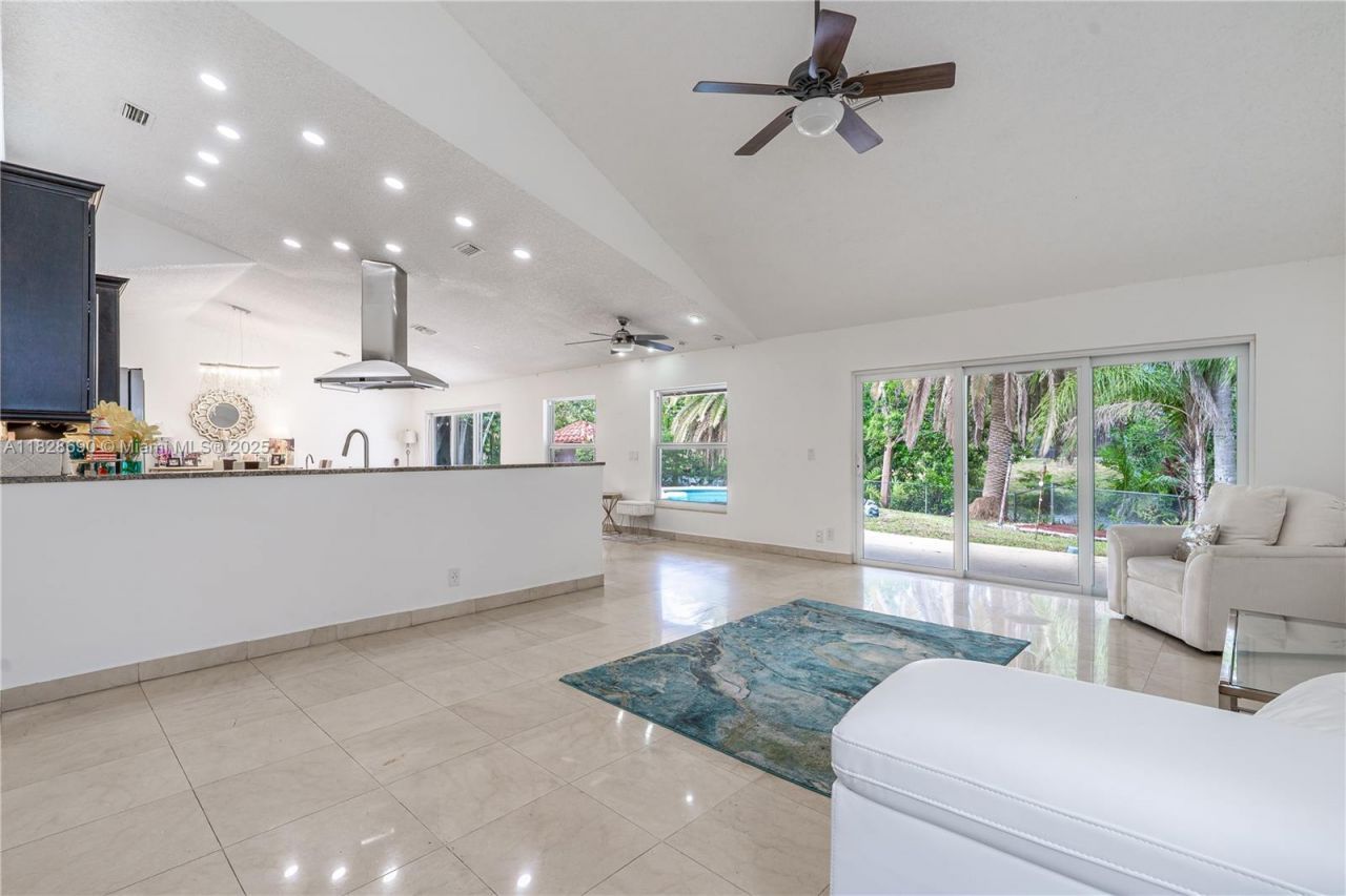 5452 SW 88th Ter, Cooper City, FL 33328 Photo