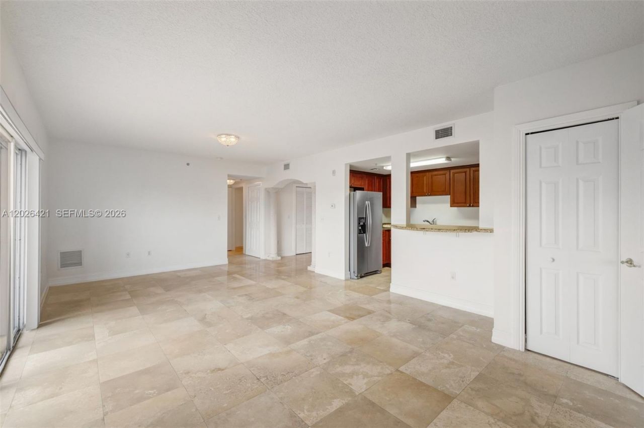 101 Sidonia Ave , Unit 404, Coral Gables, FL 33134 Photo