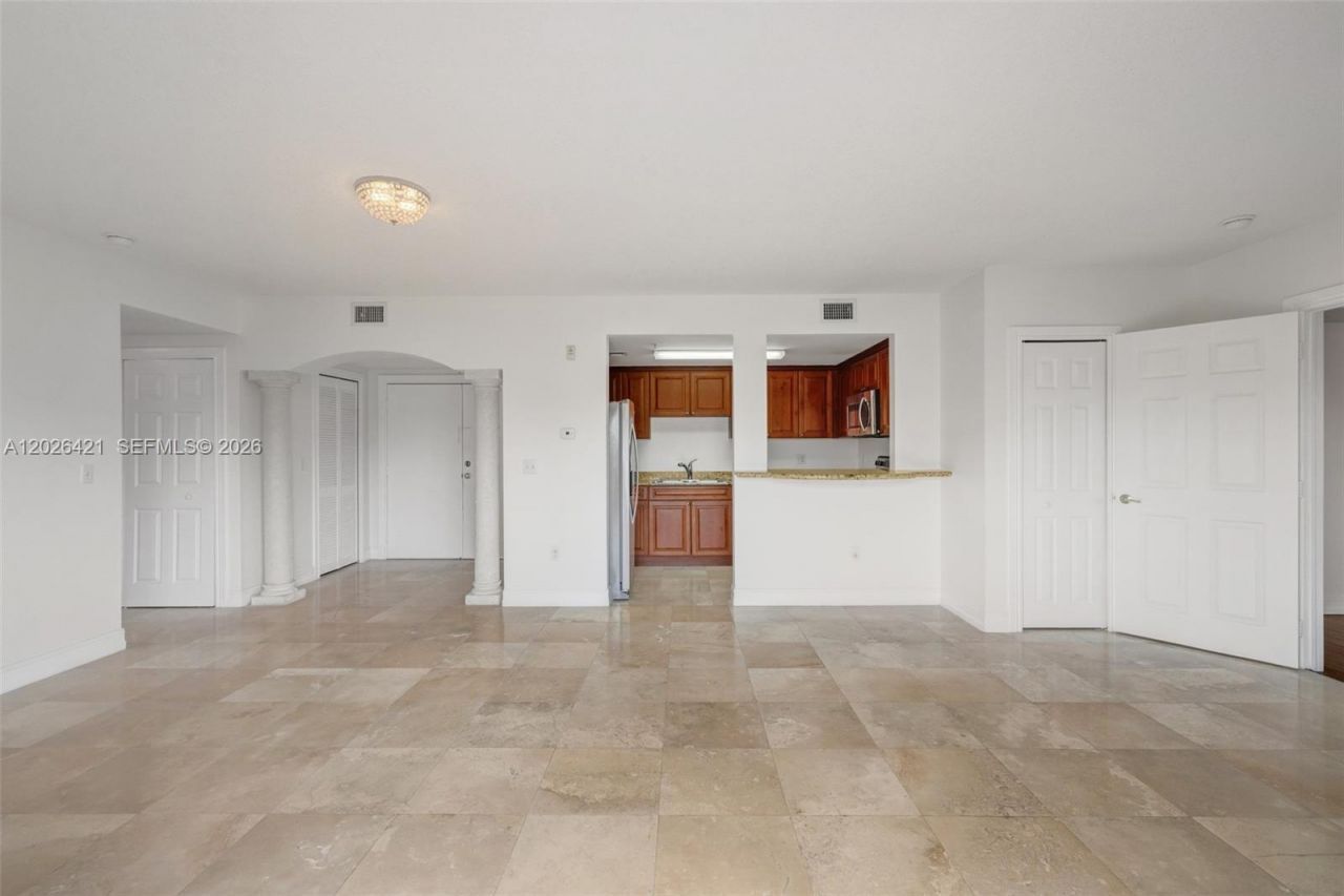 101 Sidonia Ave , Unit 404, Coral Gables, FL 33134 Photo