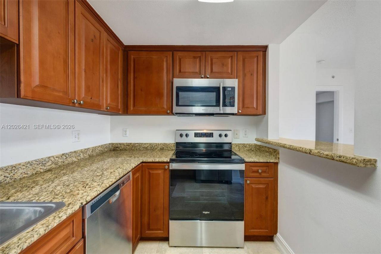 101 Sidonia Ave , Unit 404, Coral Gables, FL 33134 Photo