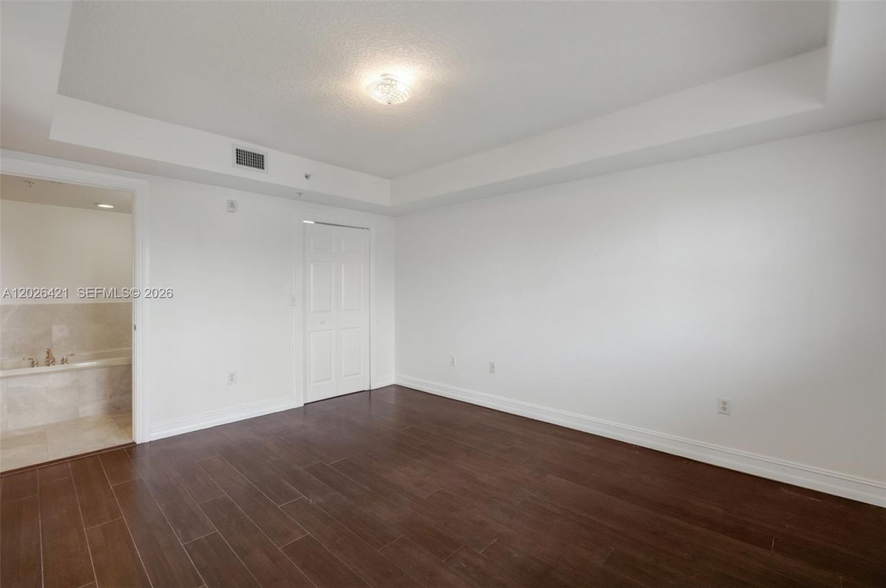 101 Sidonia Ave , Unit 404, Coral Gables, FL 33134 Photo