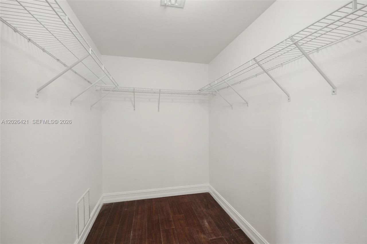 101 Sidonia Ave , Unit 404, Coral Gables, FL 33134 Photo