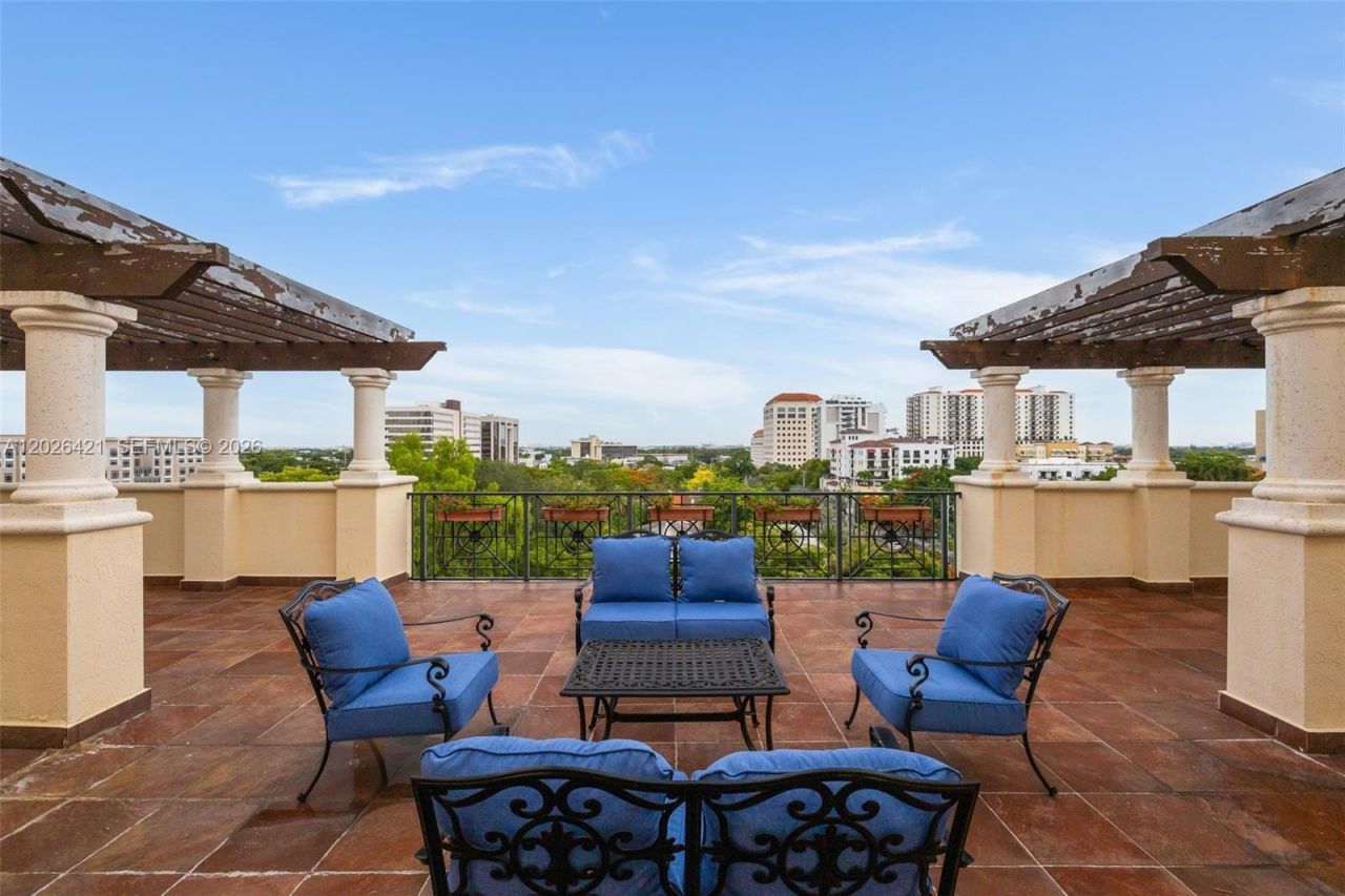 101 Sidonia Ave , Unit 404, Coral Gables, FL 33134 Photo