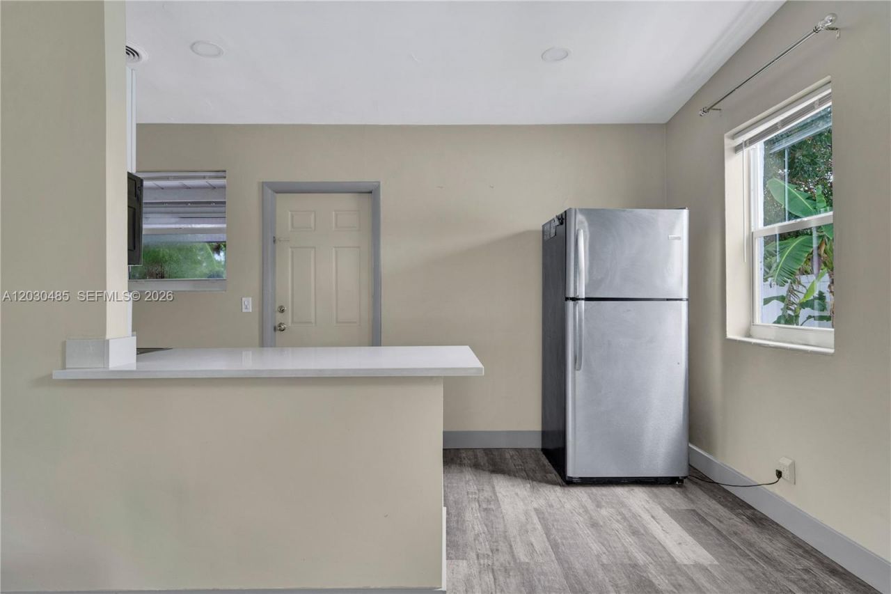 7220 Arthur St , Hollywood, FL 33024 Photo