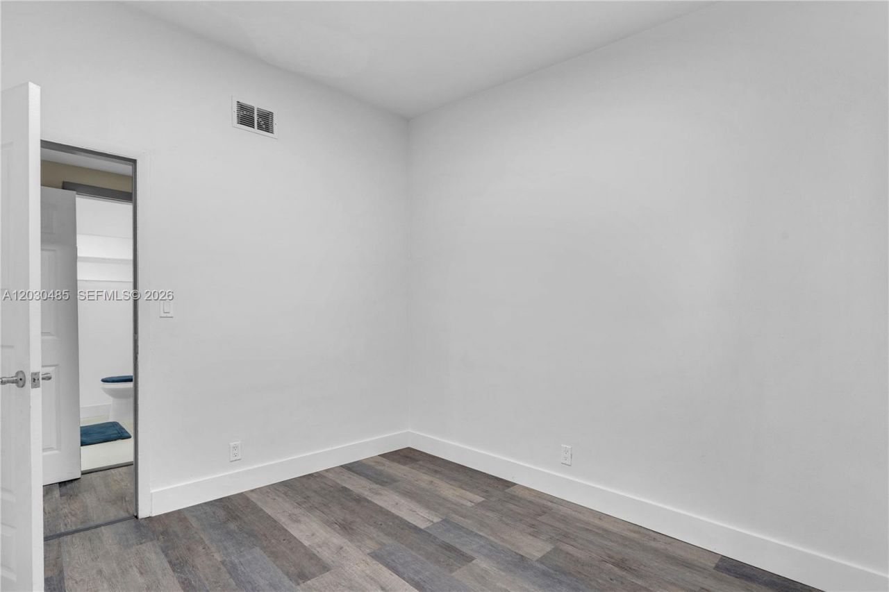 7220 Arthur St , Hollywood, FL 33024 Photo