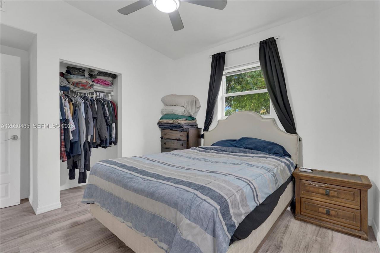 7220 Arthur St , Hollywood, FL 33024 Photo