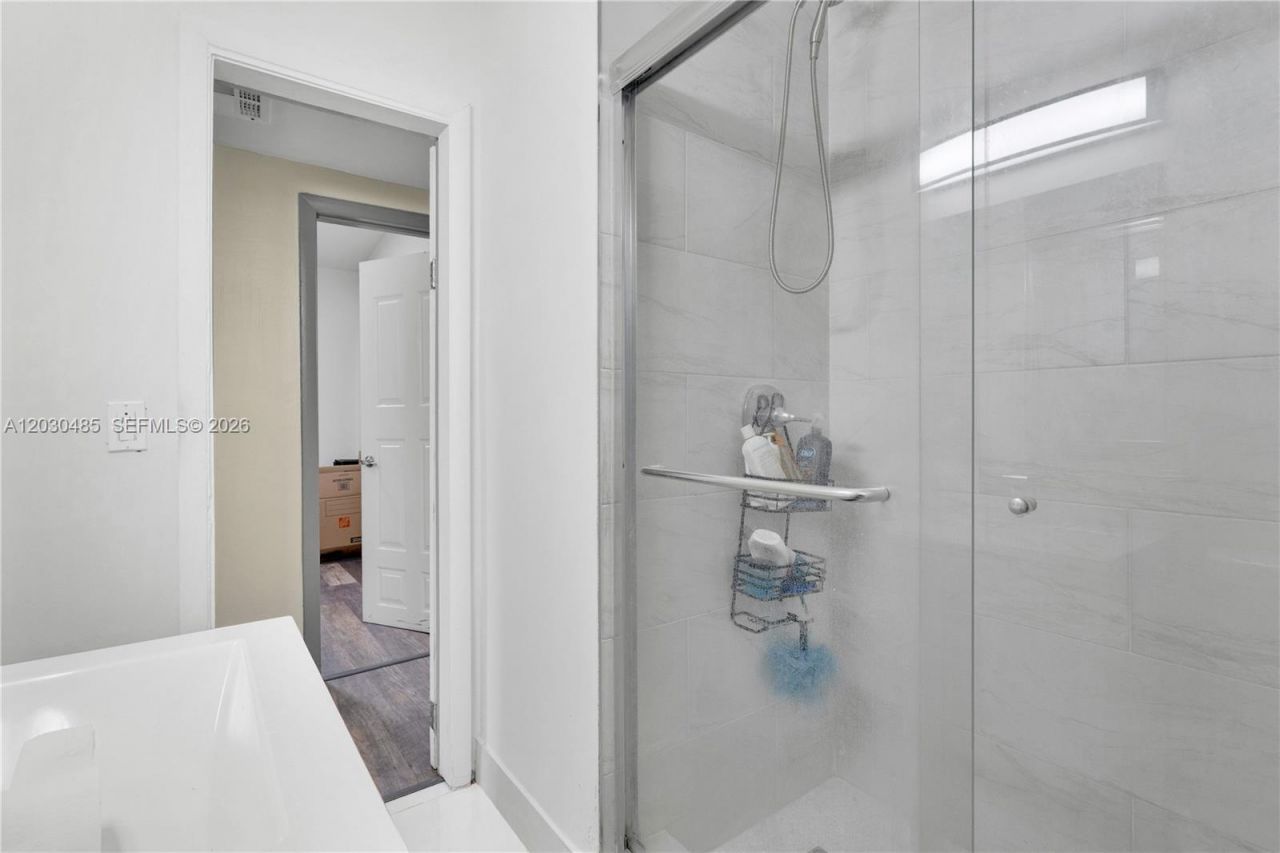 7220 Arthur St , Hollywood, FL 33024 Photo