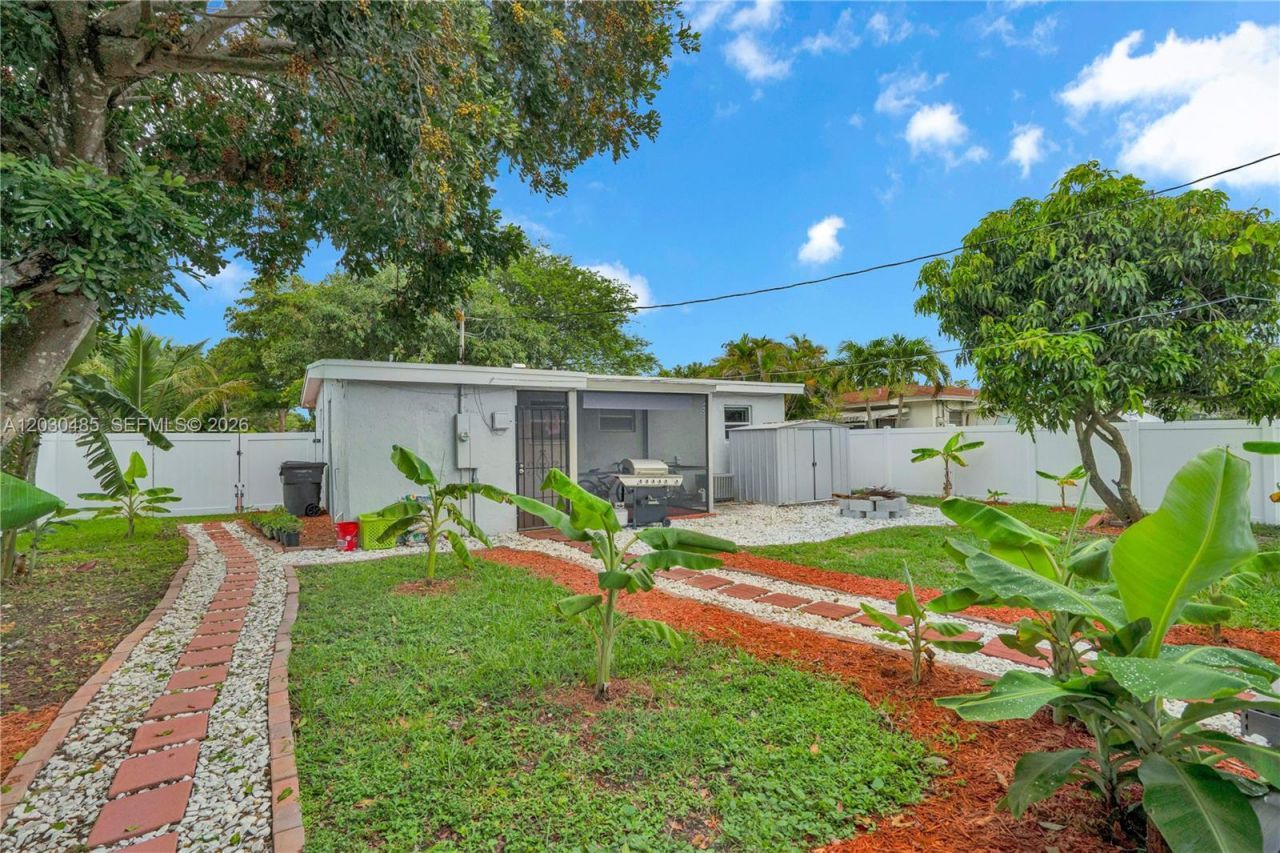 7220 Arthur St , Hollywood, FL 33024 Photo