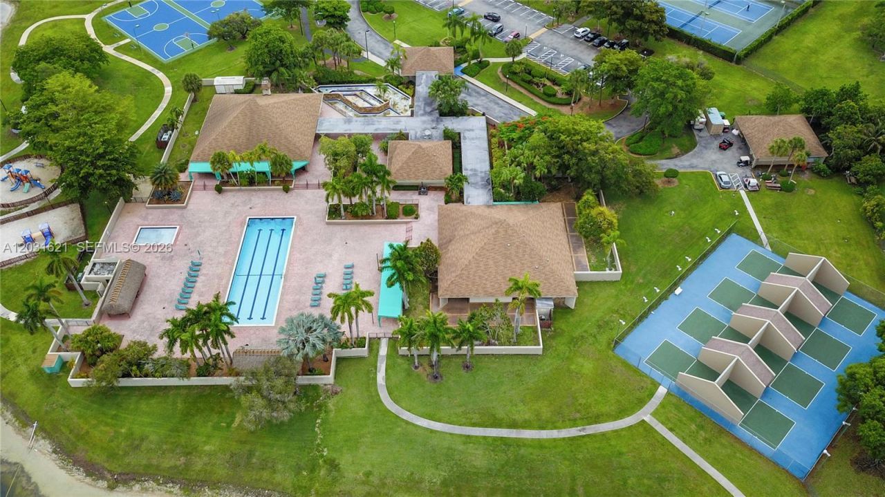15240 SW 45th Ter , Unit 54-H, Miami, FL 33185 Photo