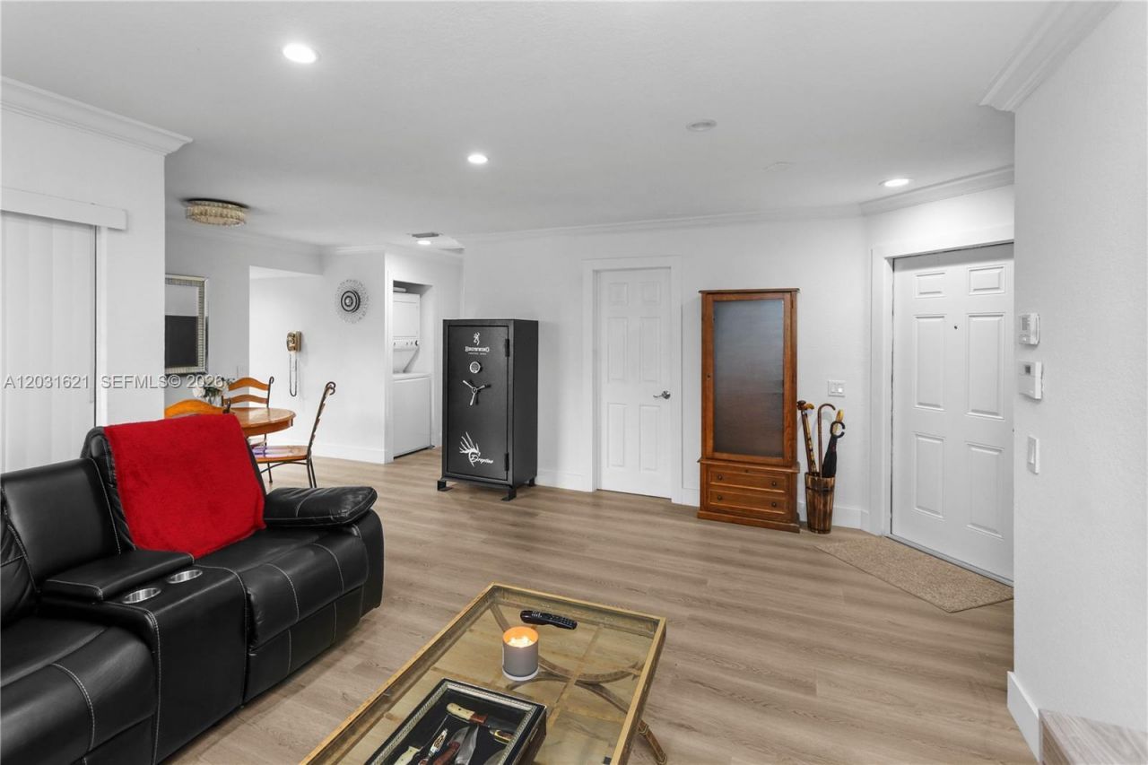 15240 SW 45th Ter , Unit 54-H, Miami, FL 33185 Photo