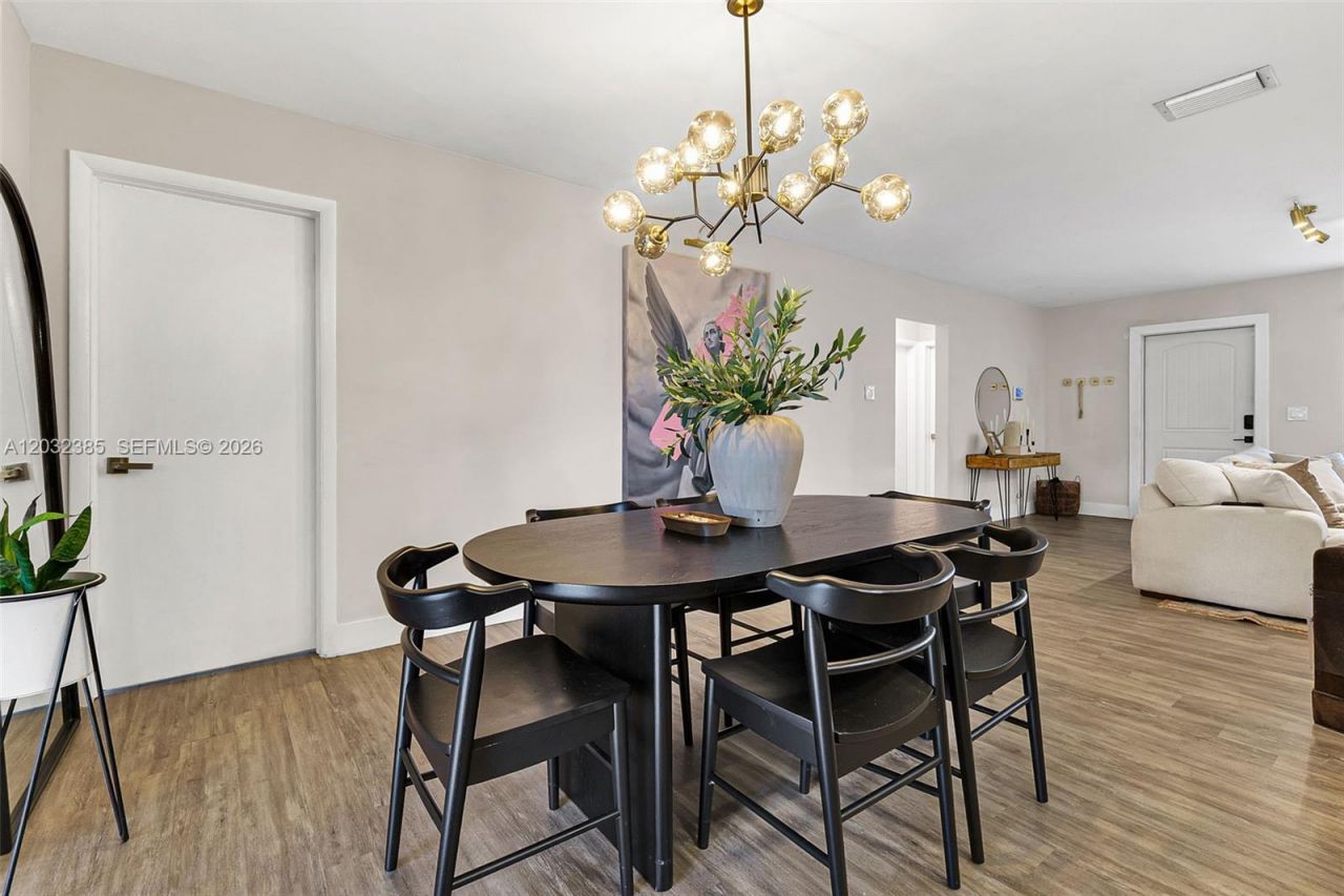 4621 Johnson St , Hollywood, FL 33021 Photo