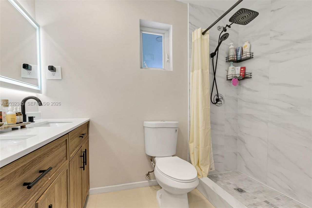 4621 Johnson St , Hollywood, FL 33021 Photo