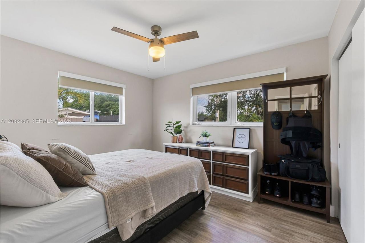 4621 Johnson St , Hollywood, FL 33021 Photo