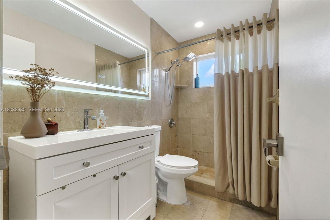4621 Johnson St , Hollywood, FL 33021 Photo