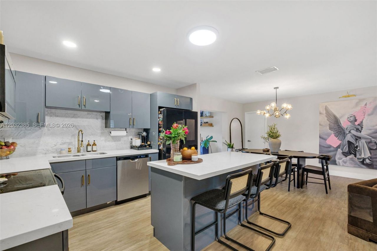 4621 Johnson St , Hollywood, FL 33021 Photo