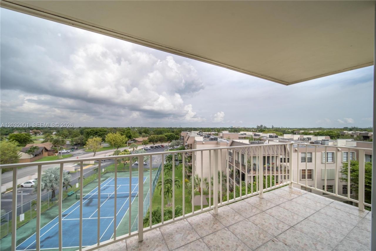 13120 SW 92nd Ave , Unit B-PH6, Miami, FL 33176 Photo