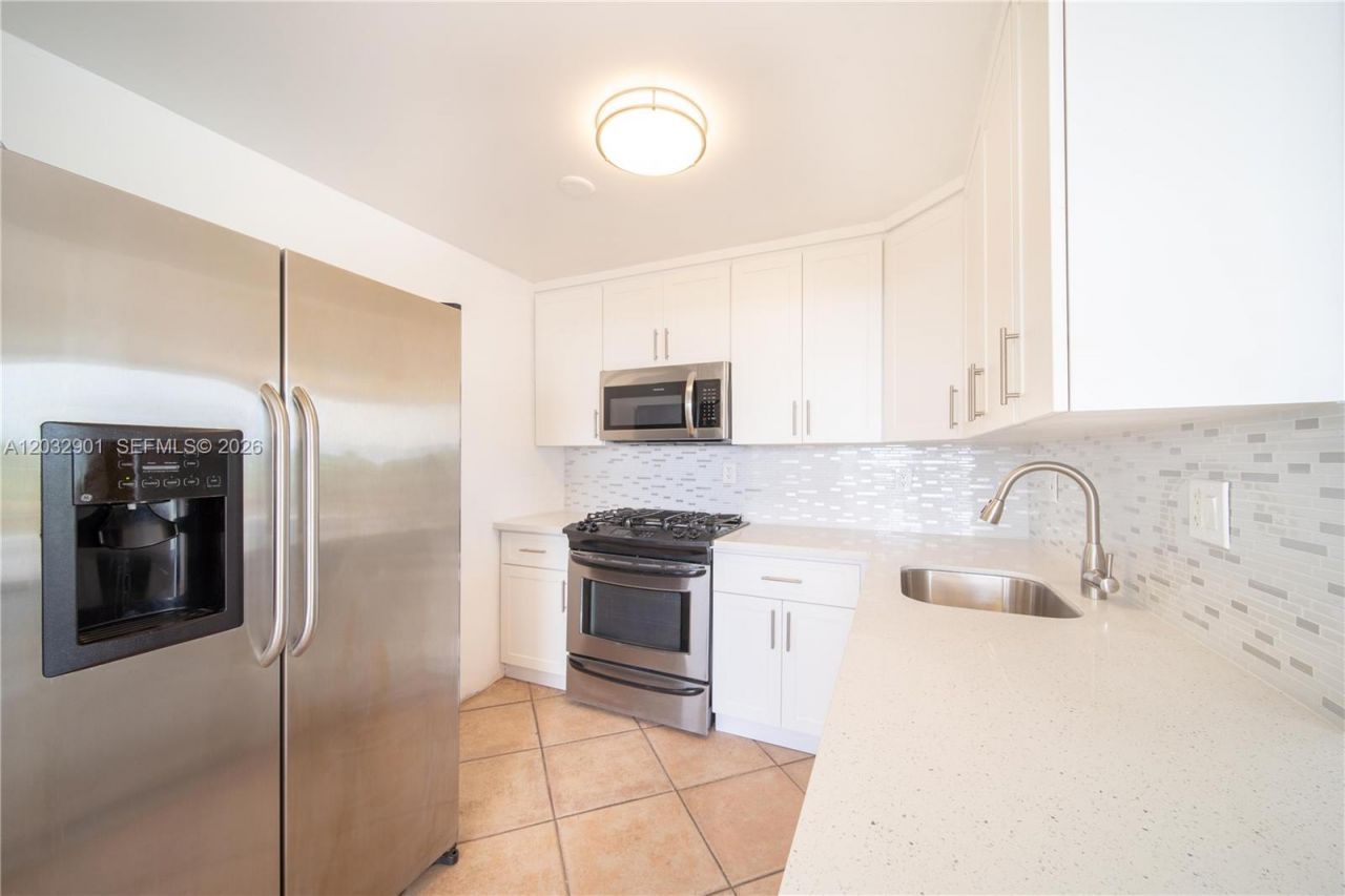13120 SW 92nd Ave , Unit B-PH6, Miami, FL 33176 Photo