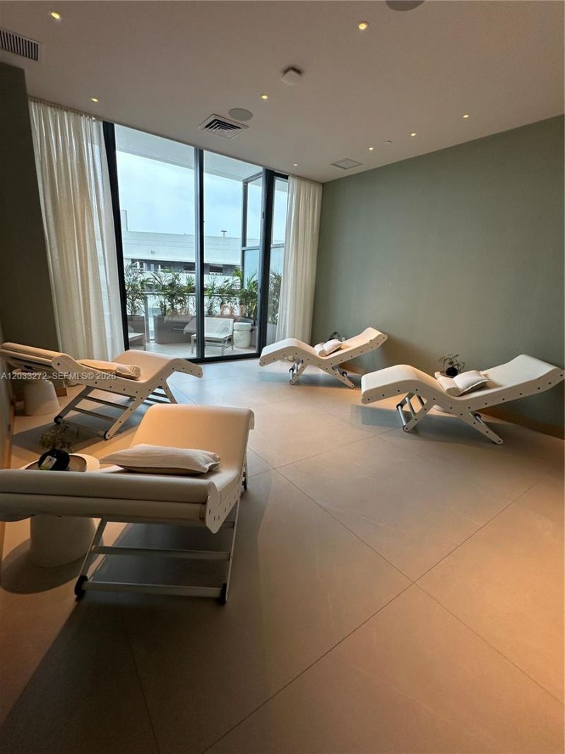 500 Alton Rd, Unit 2108, Miami Beach, FL 33139 Photo