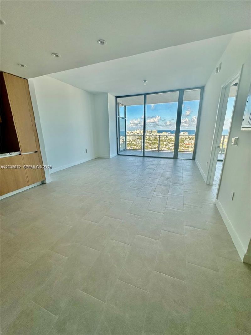 500 Alton Rd , Unit 2108, Miami Beach, FL 33139 Photo
