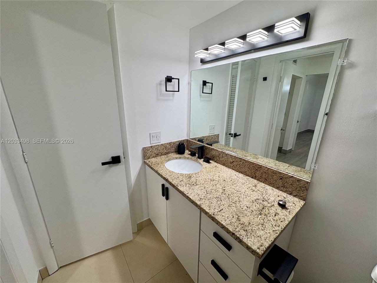 Please Call For Address, Unit 112, Miami, FL 33179 Photo