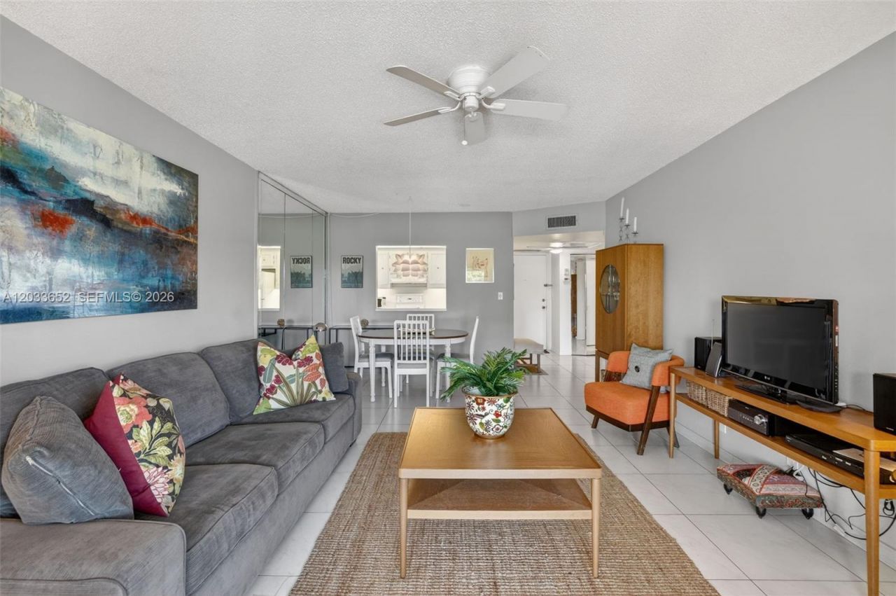257 S Cypress Rd , Unit 436, Pompano Beach, FL 33060 Photo