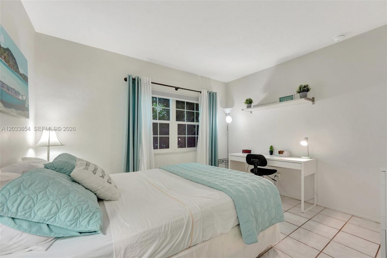 221 SE 9th Ave, Unit 102, Pompano Beach, FL 33060 Photo