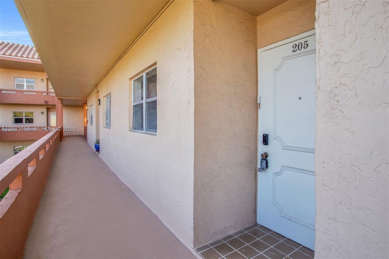 8852 W Mcnab Rd , Unit 205, Tamarac, FL 33321 Photo