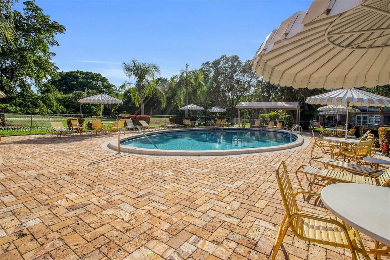 8852 W Mcnab Rd , Unit 205, Tamarac, FL 33321 Photo