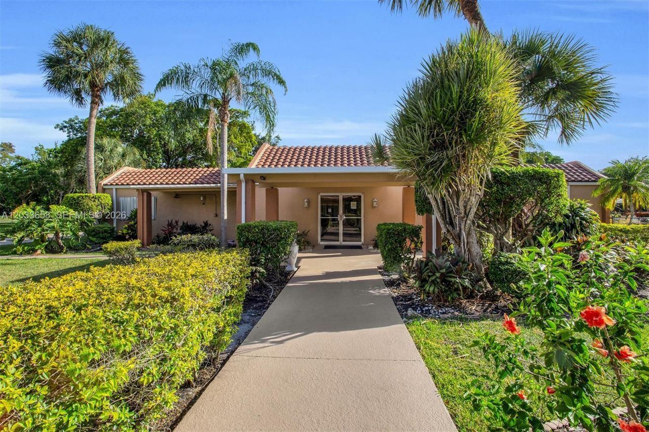 8852 W Mcnab Rd , Unit 205, Tamarac, FL 33321 Photo