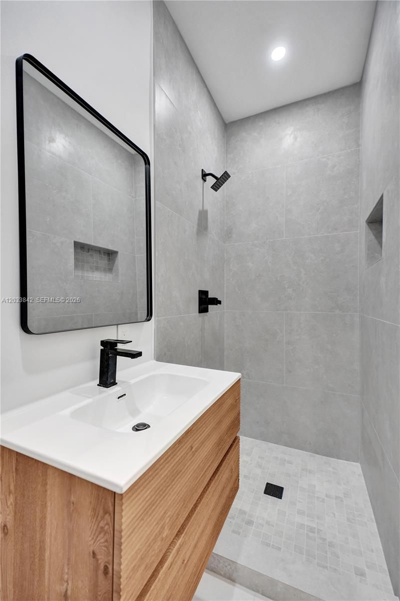 119 NE 118th St , Miami, FL 33161 Photo