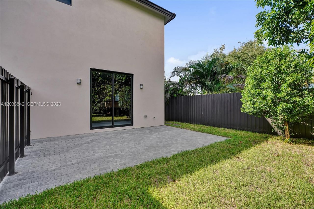 119 NE 118th St , Miami, FL 33161 Photo