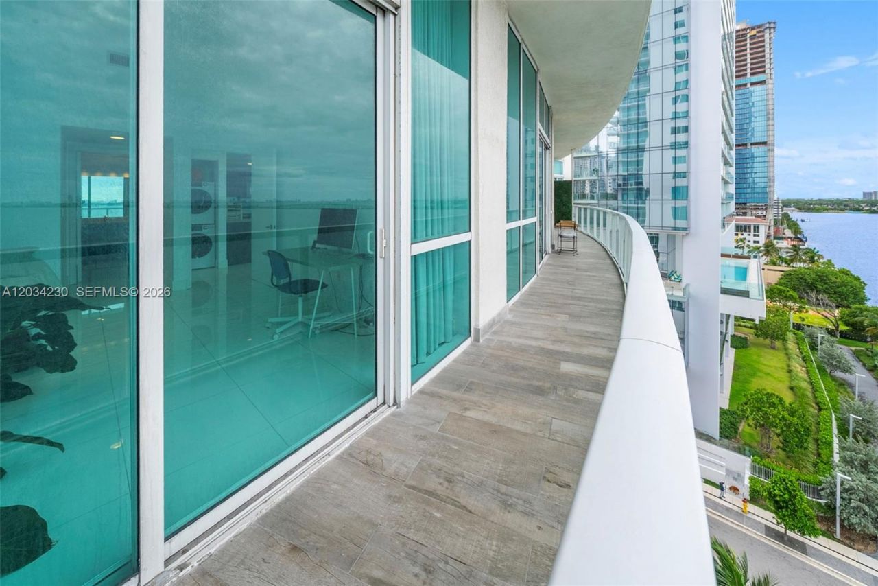 665 NE 25th St , Unit 802, Miami, FL 33137 Photo