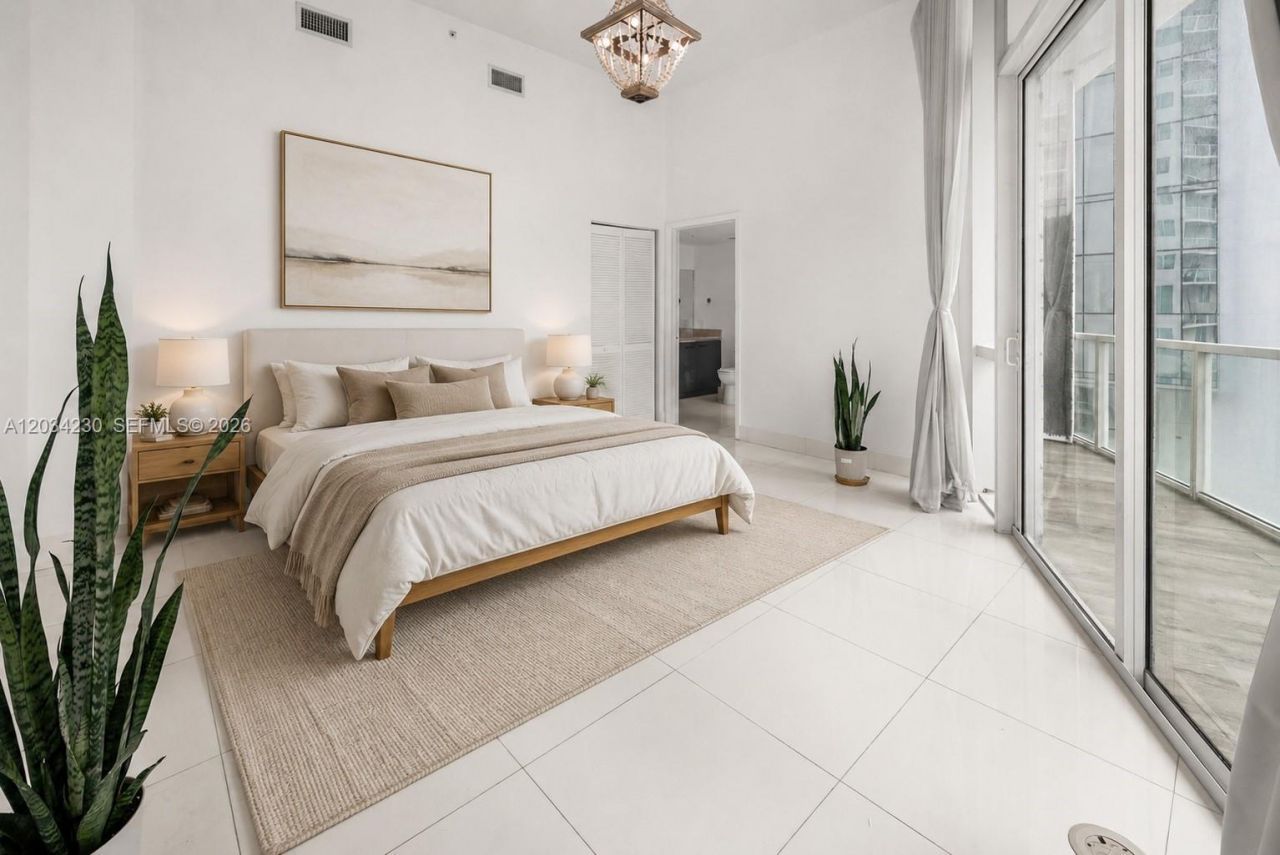 665 NE 25th St , Unit 802, Miami, FL 33137 Photo