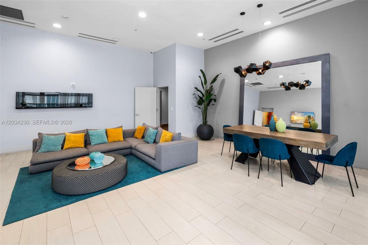 665 NE 25th St , Unit 802, Miami, FL 33137 Photo