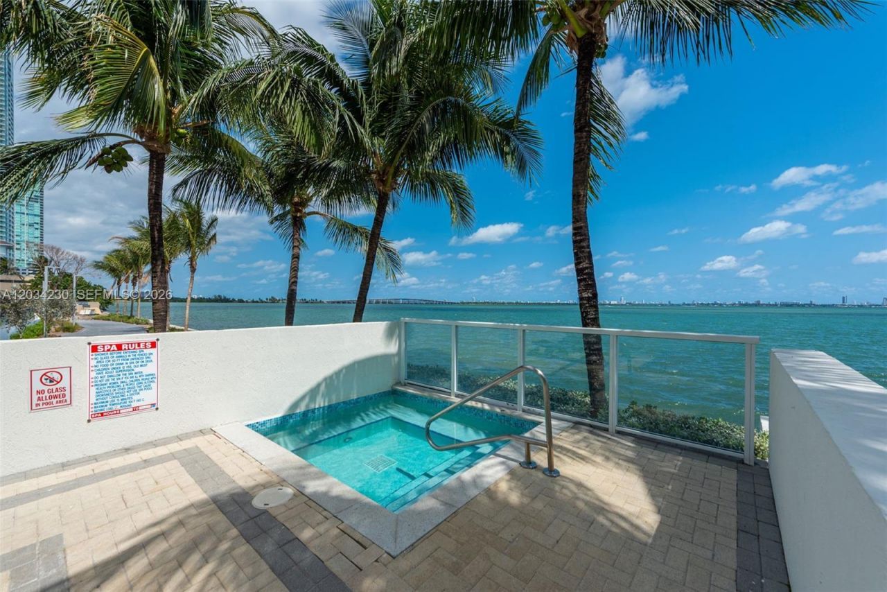 665 NE 25th St , Unit 802, Miami, FL 33137 Photo