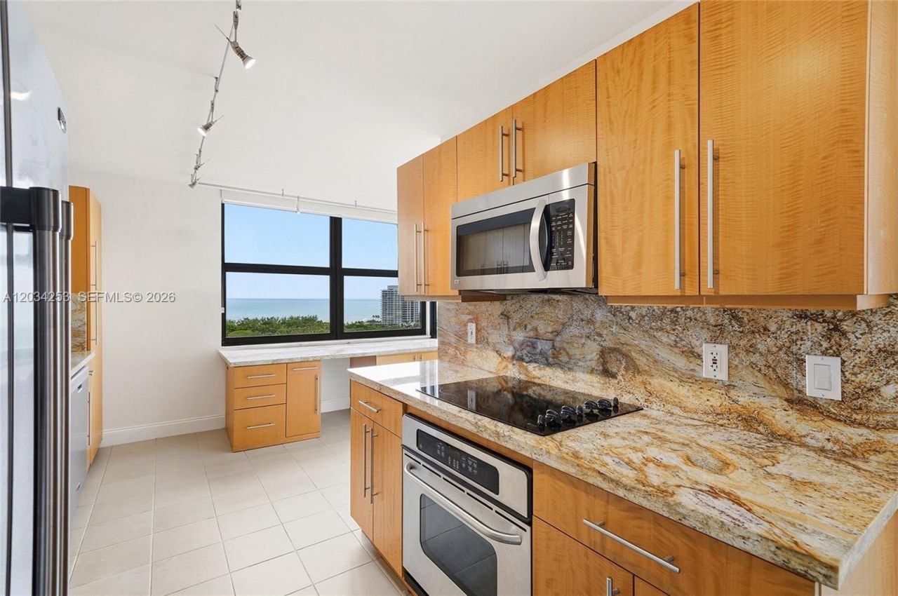 936 Intracoastal Dr , Unit 21B, Fort Lauderdale, FL 33304 Photo