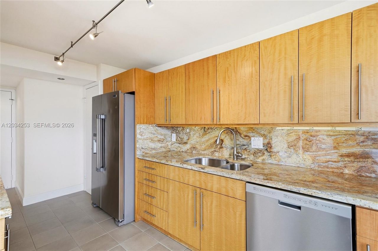936 Intracoastal Dr , Unit 21B, Fort Lauderdale, FL 33304 Photo