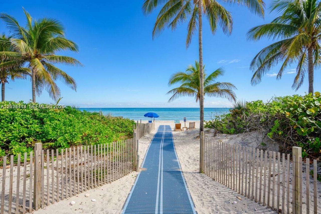 1985 S Ocean Dr , Unit 2B, Hallandale Beach, FL 33009 Photo