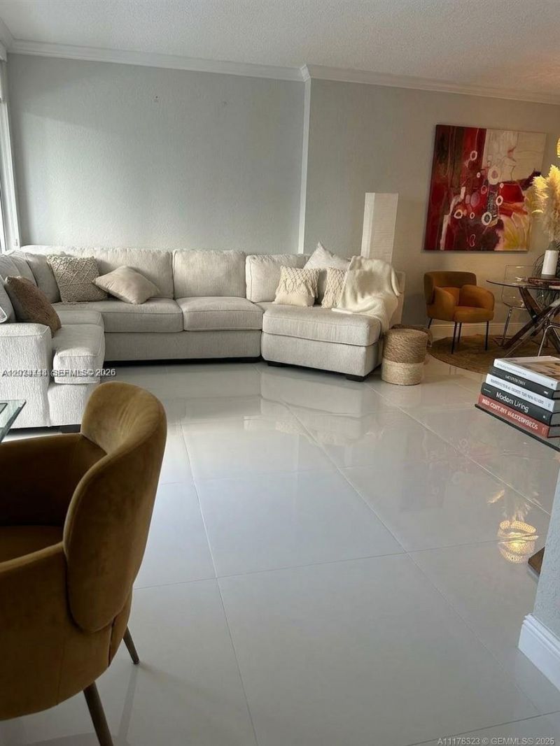 1985 S Ocean Dr , Unit 2B, Hallandale Beach, FL 33009 Photo