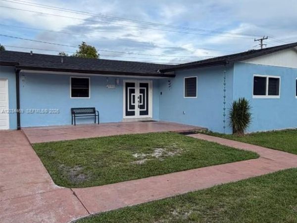 20301 SW 117th Ave, Miami, FL 33177