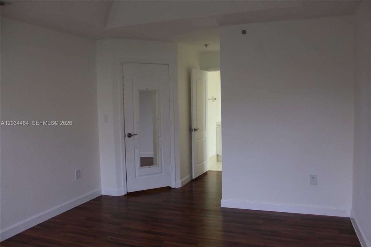 4445 SW 160th Ave , Unit 205, Miramar, FL 33027 Photo