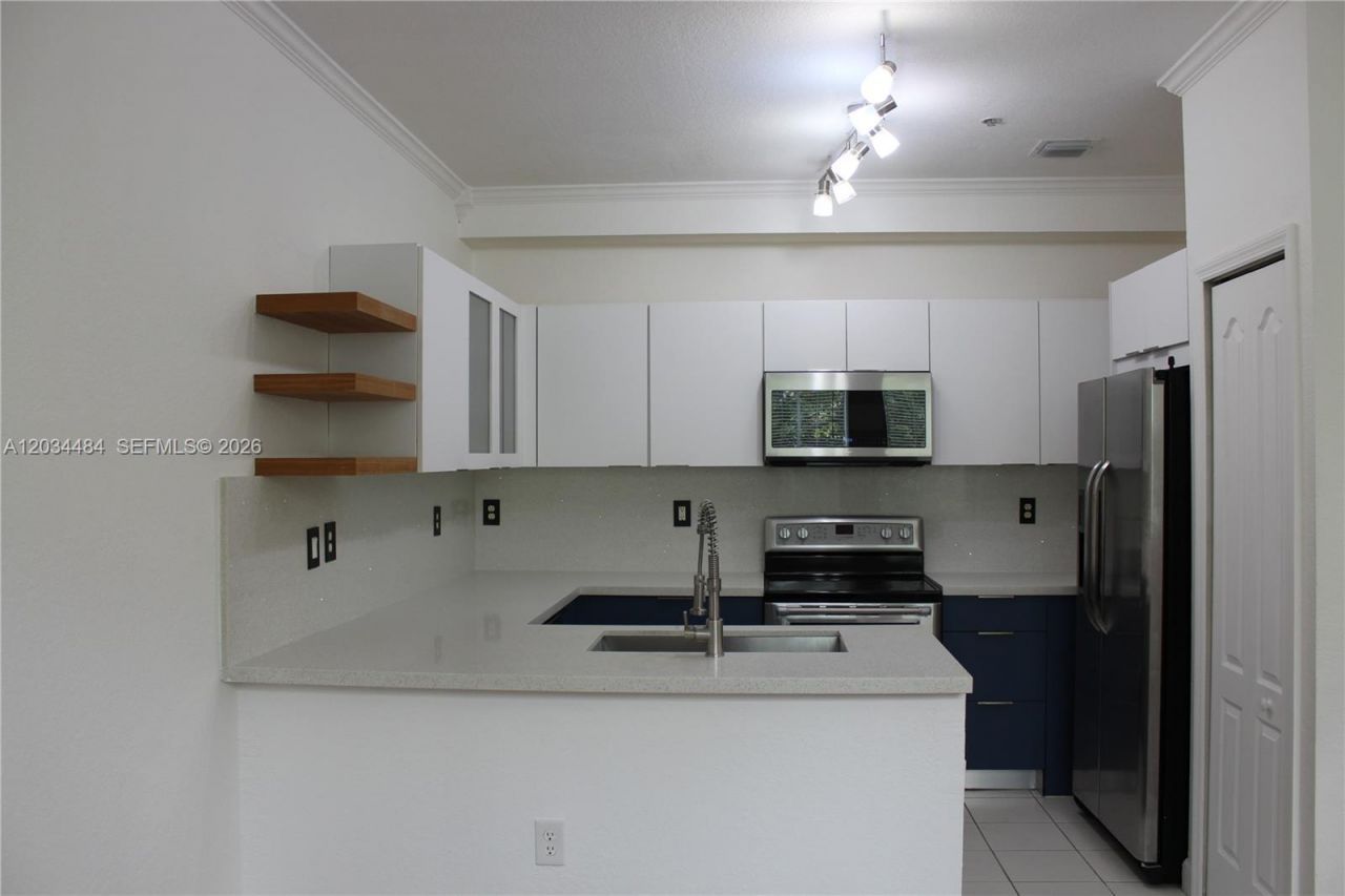 4445 SW 160th Ave , Unit 205, Miramar, FL 33027 Photo