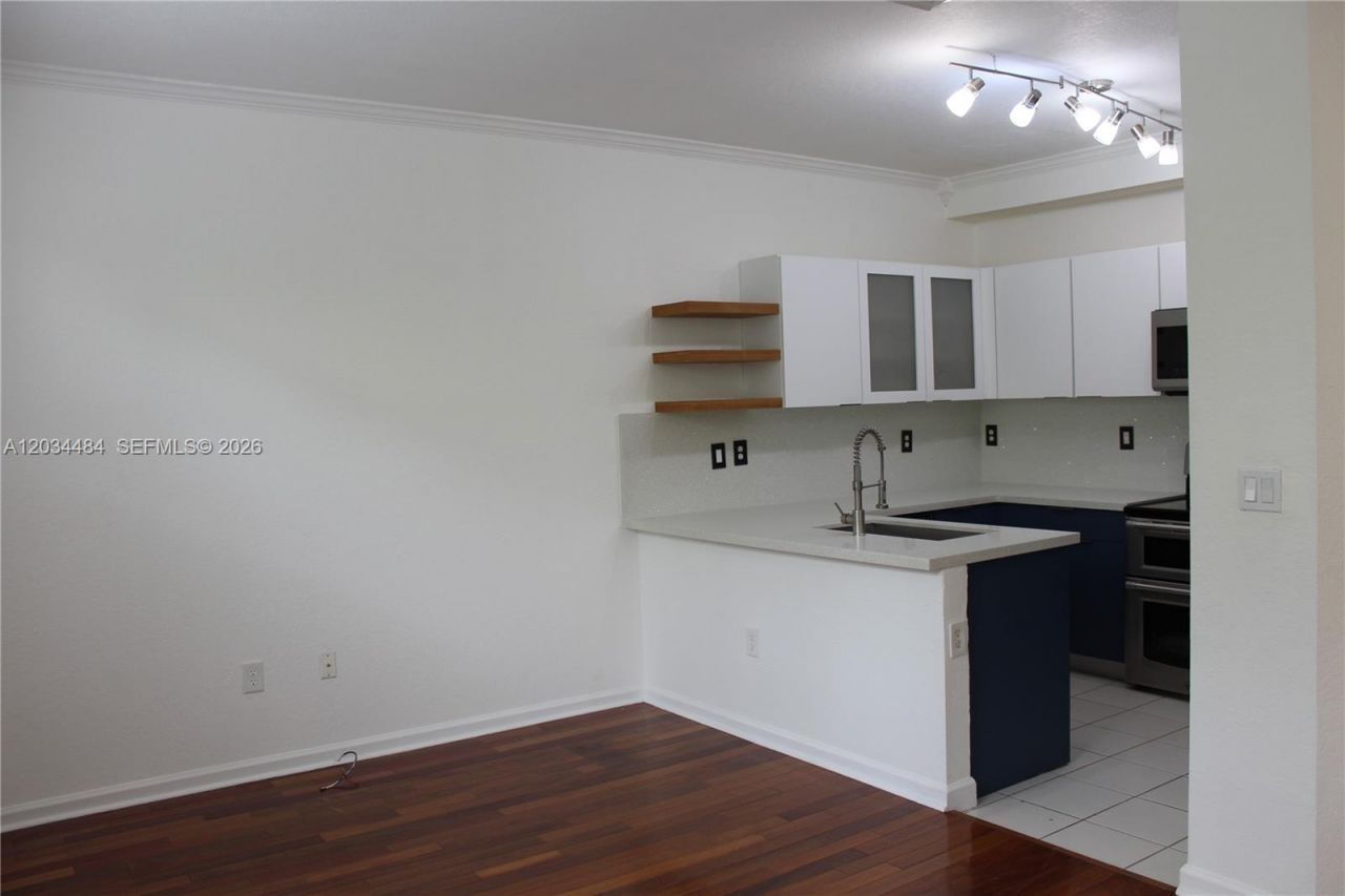 4445 SW 160th Ave , Unit 205, Miramar, FL 33027 Photo