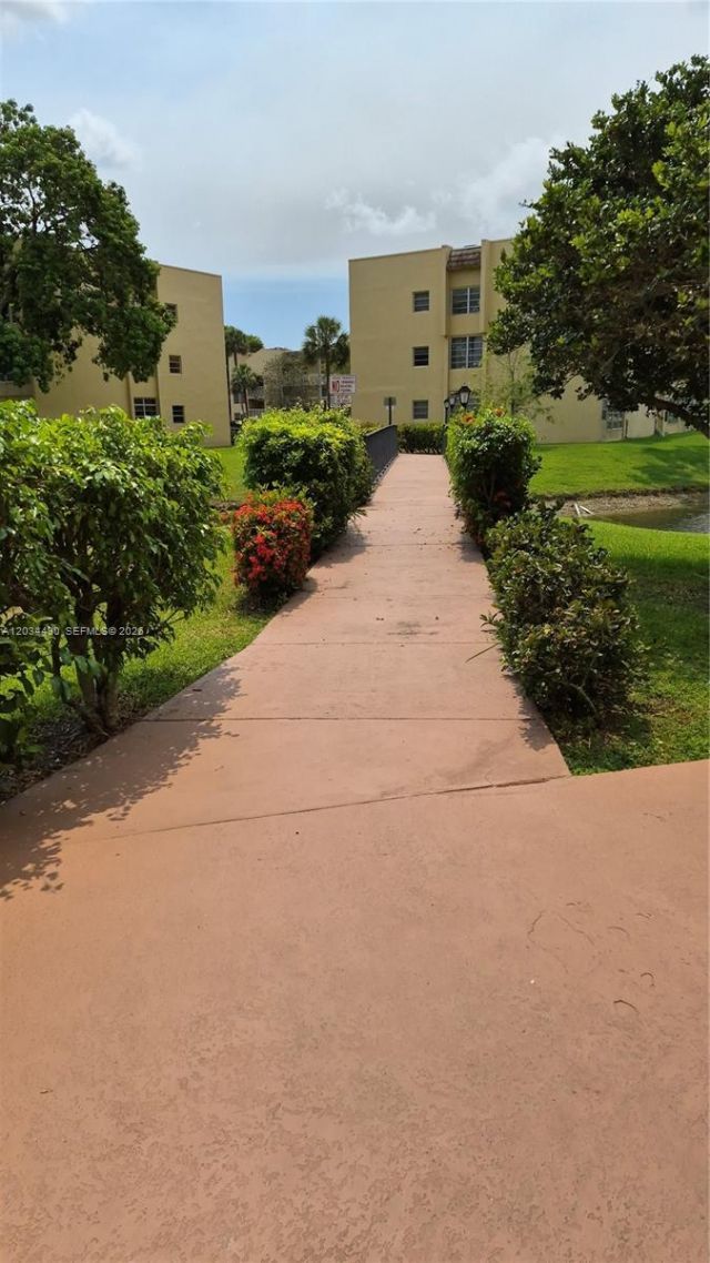 6050 NW 64th Ave, Unit 105, Tamarac, FL 33319 Photo