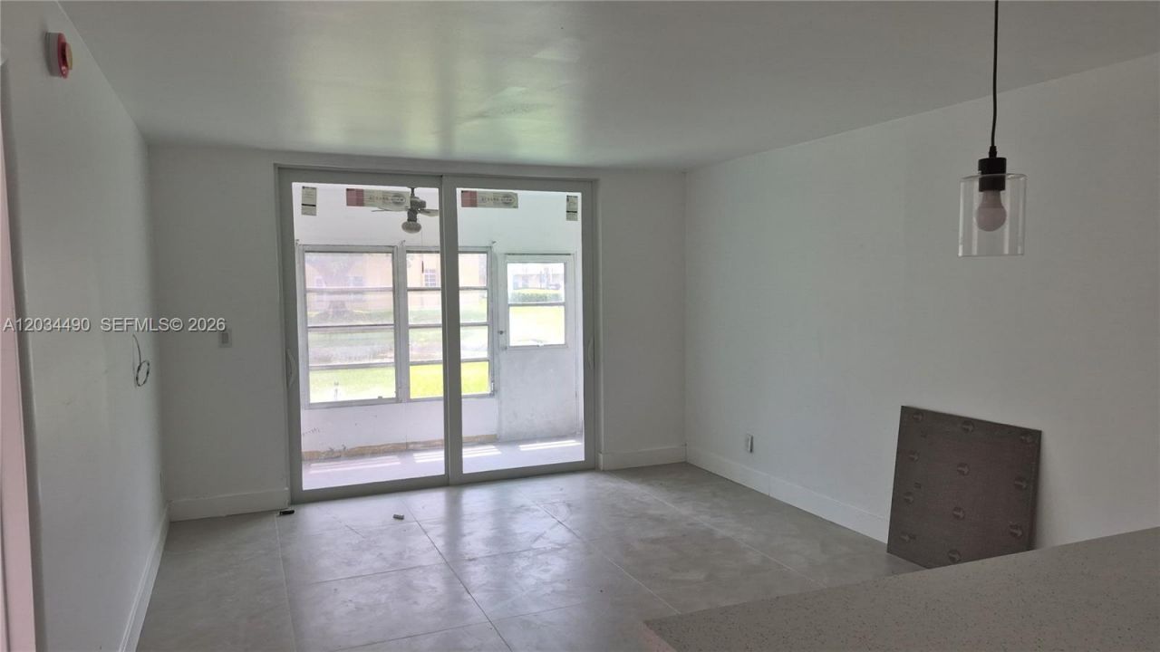 6050 NW 64th Ave, Unit 105, Tamarac, FL 33319 Photo