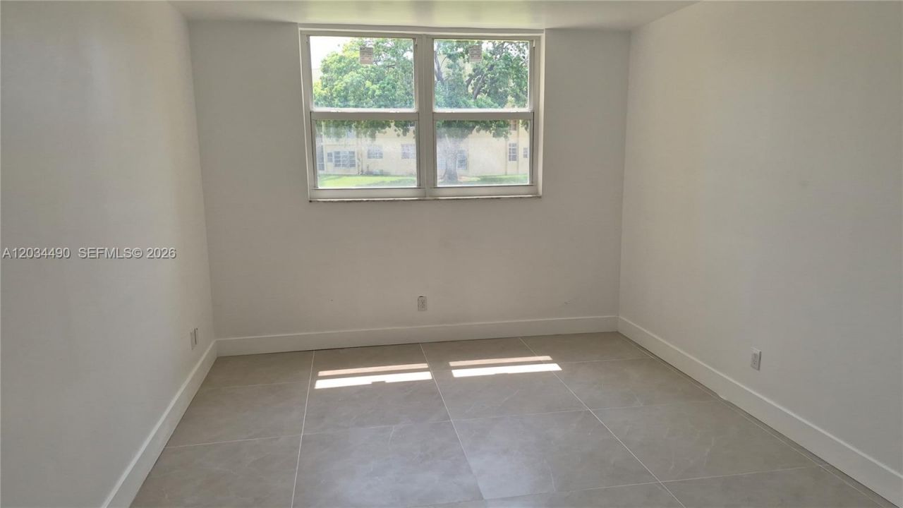 6050 NW 64th Ave, Unit 105, Tamarac, FL 33319 Photo