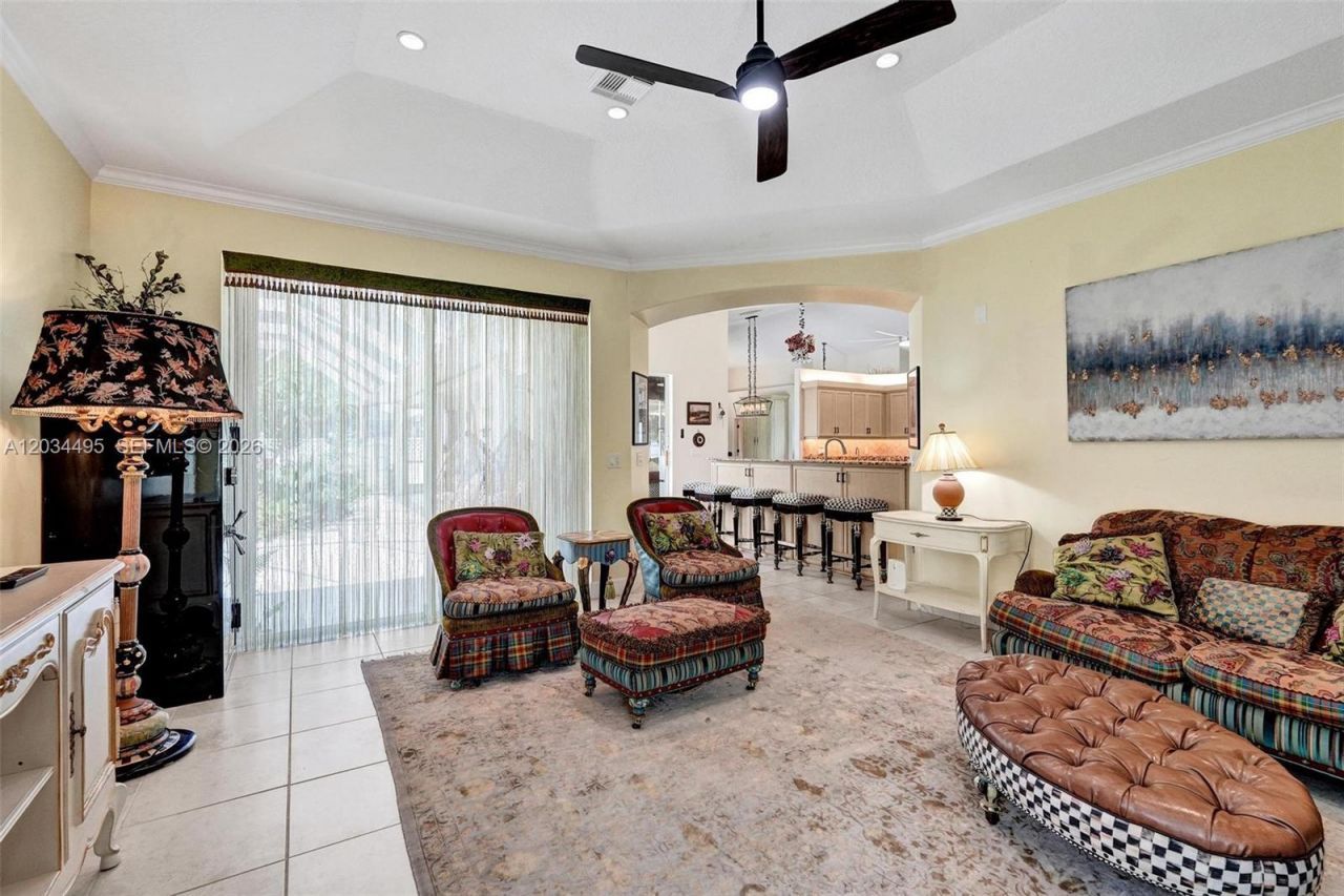 470 NE Cornwall , Port Saint Lucie, FL 34983 Photo