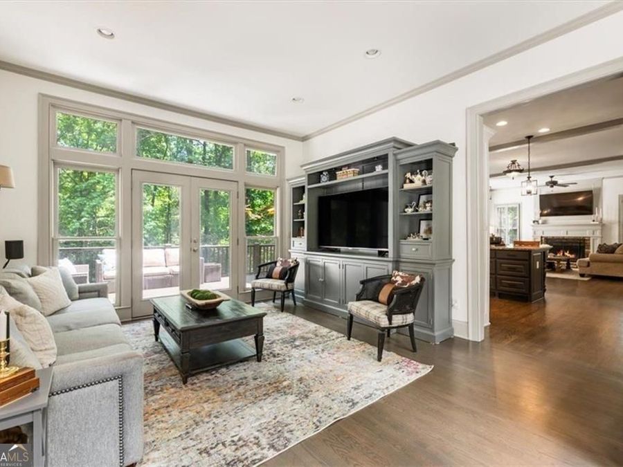 Property Image 37